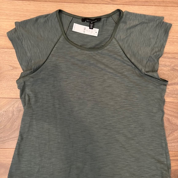 WHBM Short Sleeve Go-Getter Tee - Sz XL NWT - Picture 7 of 8